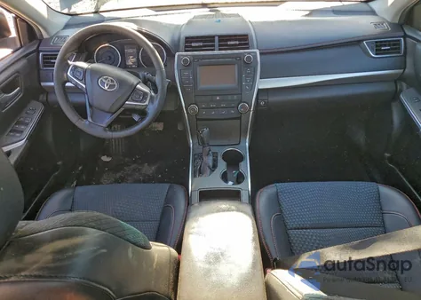 2015 Toyota Camry Le z USA, uszkodzony, nr VIN 4T1BF1FK1FU076832